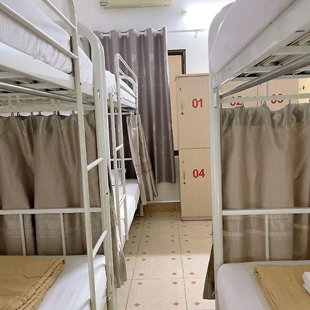 Saigon Cozy House & Coffee Hostel Ho Chi Minh City Bagian luar foto
