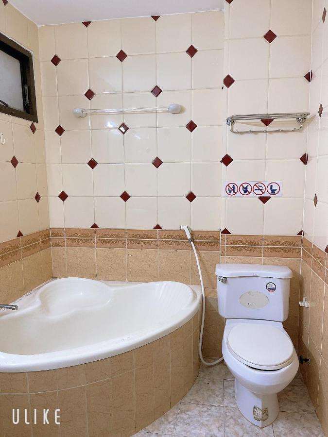 Saigon Cozy House & Coffee Hostel Ho Chi Minh City Bagian luar foto
